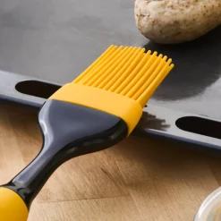 Crick Crack Pastry Brush, Multi