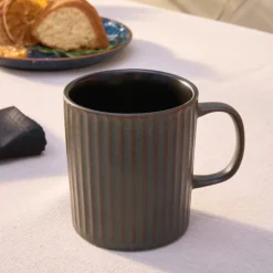 Karaca Cervantes Stoneware Mug, 380ml, Green