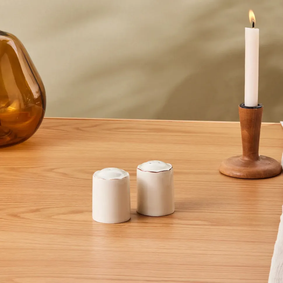 Karaca Elizabeth Ceramic Pepper Shaker, Ecru