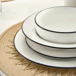 Karaca Emma 30-Piece Porcelain Dinner Set for 6 People, White