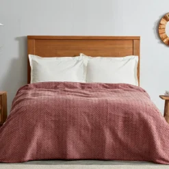Karaca Home Sandra Herringbone Pattern Blanket, 200x220cm, Double, Burgundy