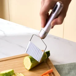 Karaca Mastermaid Vegetable Peeler, 19.7x7.7cm, Rose Gold