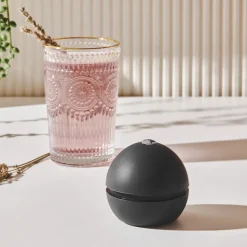 Karaca Moon Ice Cube Tray, Black