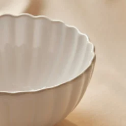 Karaca New Daisy Cereal/Soup Bowl, 15,5cm, White