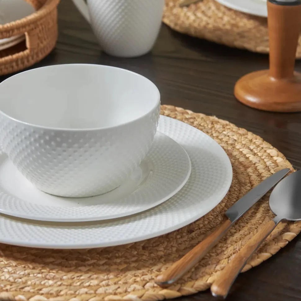 Karaca Punto Embossed 16-Piece Bone China Dinner Set for 4 People, White