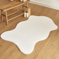 Kasmir Rugs 7/24 Premium Faux Fur Rug, 70cmx100cm, White